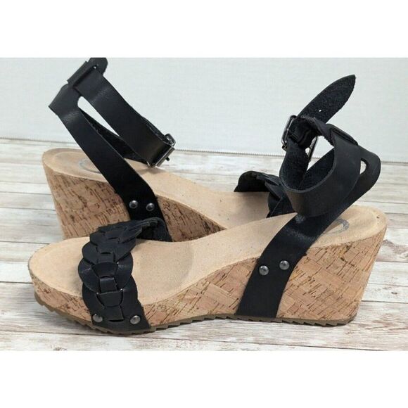 Journee Collection Womens Size 7 Black Open Toe Wedge Heel Slingback Sandal - Picture 7 of 10